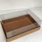 Cajas de cartón con tapa de acetato. KRAFT